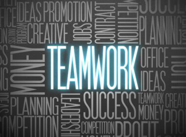 Teamwork-meaning-benefits-skills-and-another-word-for-teamworl