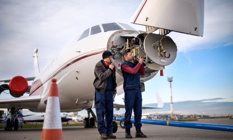 Aircraft and Avionics Equipment Mechanics and Technicians
